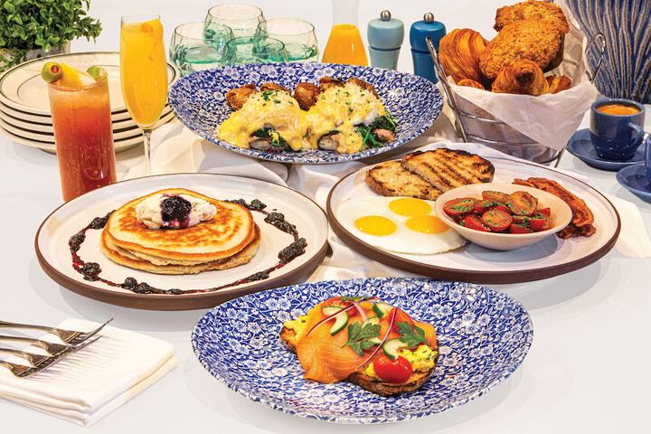 Breakfast/Coffee Service 28 of 40