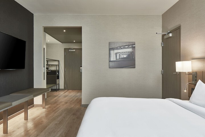 Hotel Interior 23 of 116