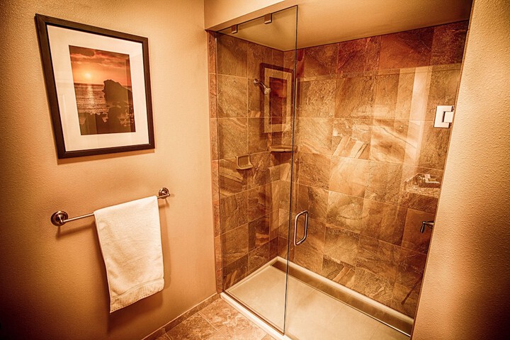 Room 32 of 52