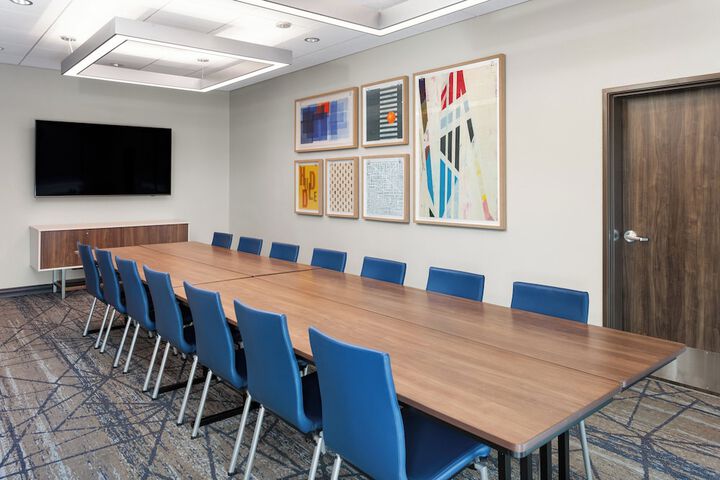 Holiday Inn Express & Suites Reedsburg - Dells Area by IHG