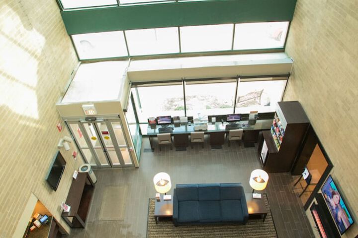 Hotel 1 of 53