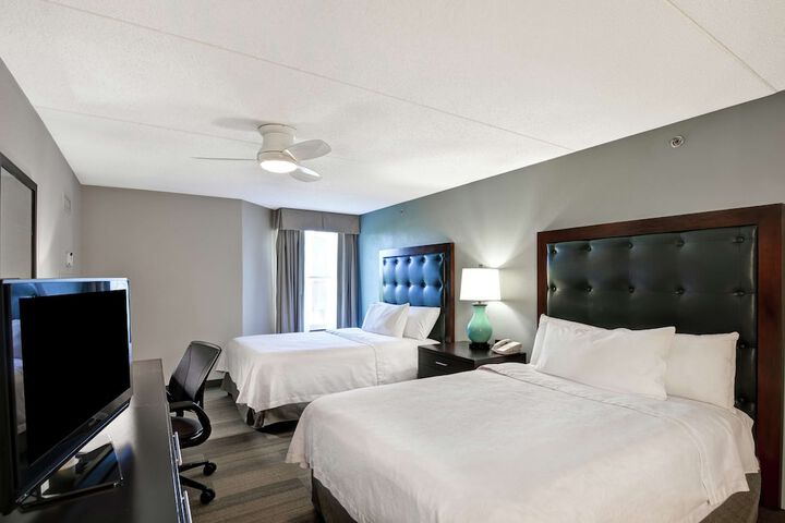 Room 28 of 51