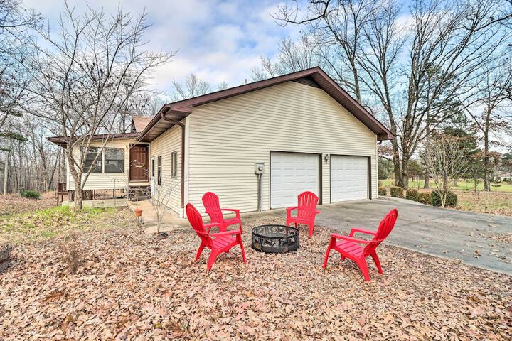 40-acre Poplar Bluff Nature Lovers Paradise!