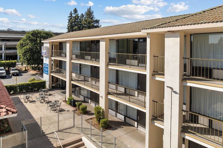Vagabond Inn Executive Sacramento Old Town