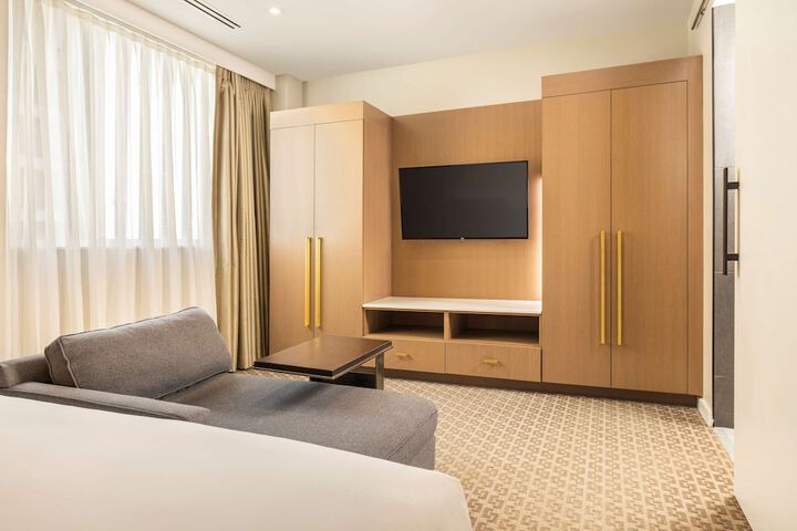 Room 75 of 121