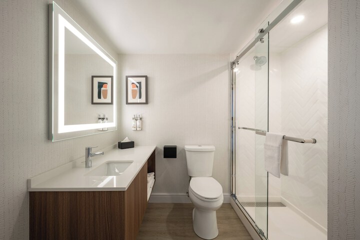 Holiday Inn & Suites Winnipeg Downtown by IHG