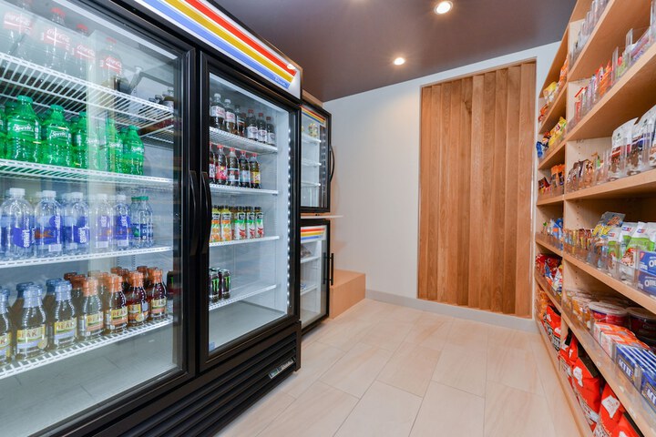 Holiday Inn Express & Suites Ogallala by IHG