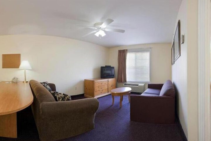Candlewood Suites St. Joseph / Benton Harbor by IHG