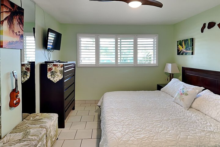 Room 13 of 31
