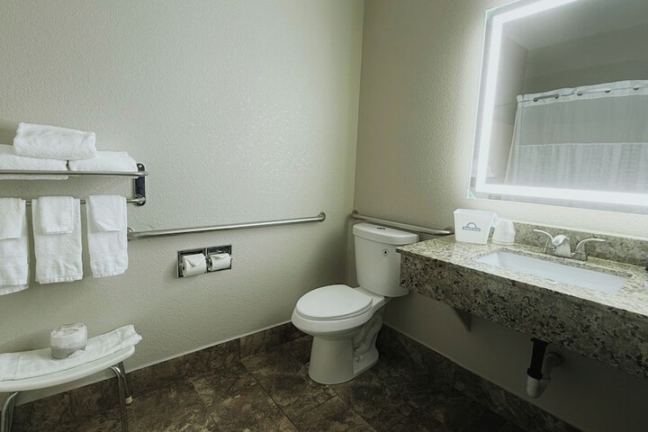 Days Inn by Wyndham Mankato