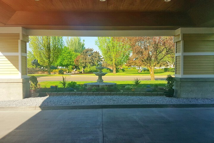 GuestHouse Enumclaw