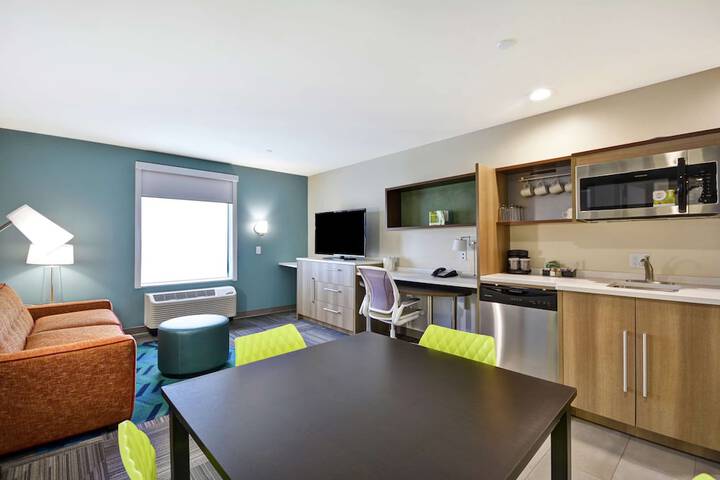 Room 35 of 50