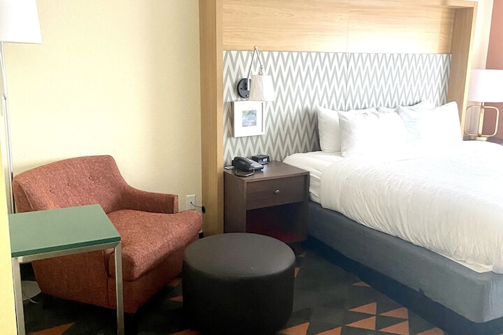 Room 55 of 95