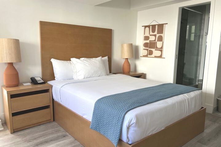 Room 53 of 88