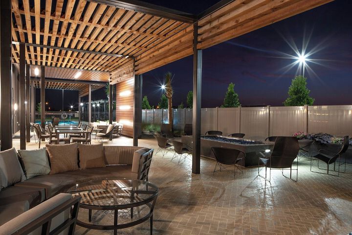 Courtyard by Marriott Lafayette South