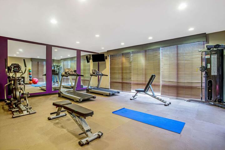 Health and Fitness 51 of 54