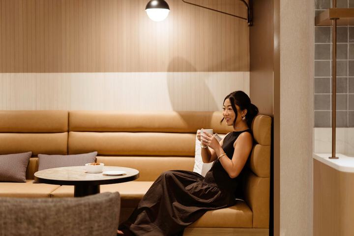 Lounge 135 of 168