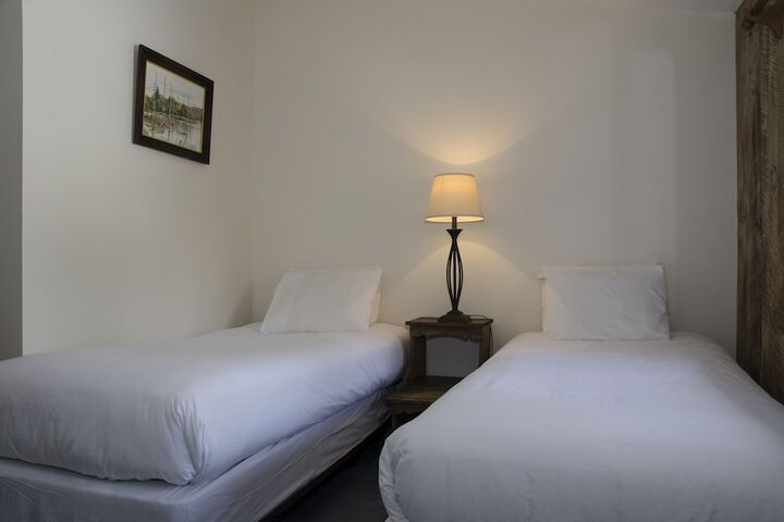 Summit Lodge