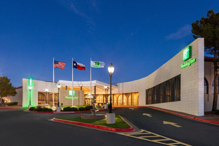 Hotel 3 of 61