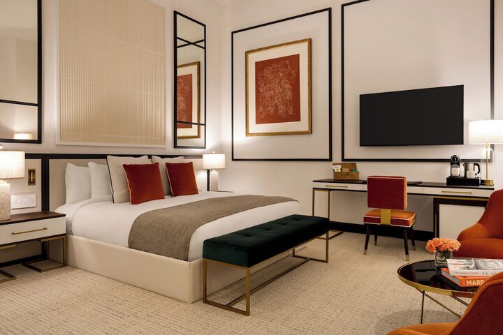 Room 54 of 59