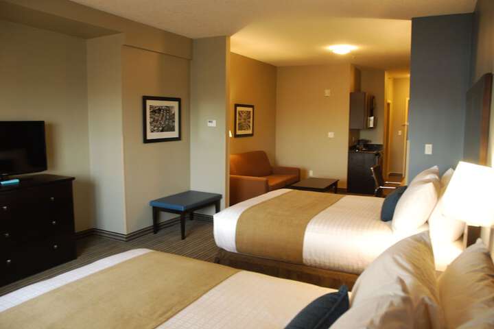 Best Western Plus Fort Saskatchewan Inn & Suites