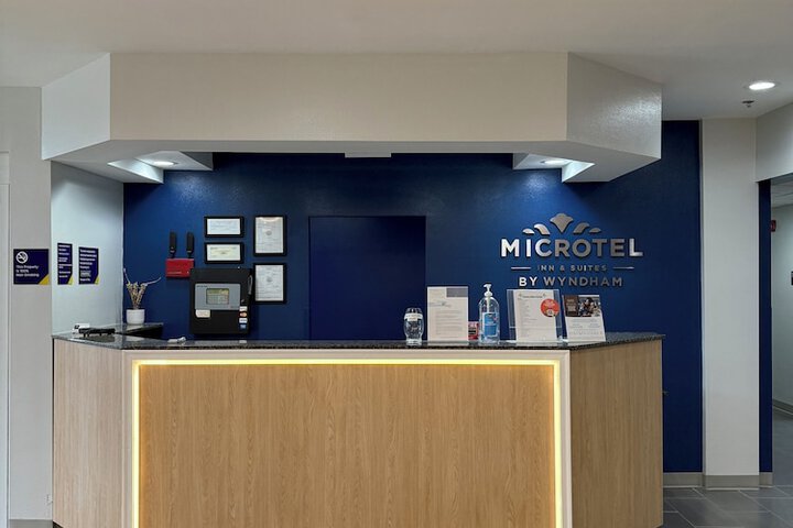 Microtel Inn & Suites by Wyndham Baton Rouge Airport