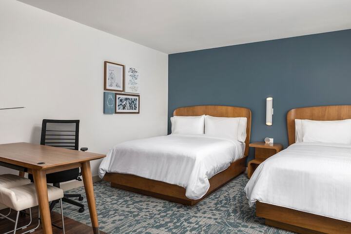 Room 20 of 33