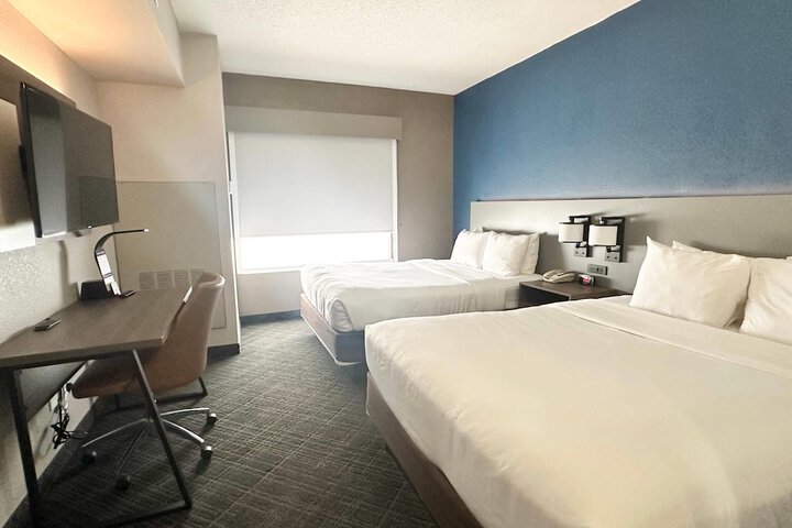 Comfort Inn & Suites Calhoun South