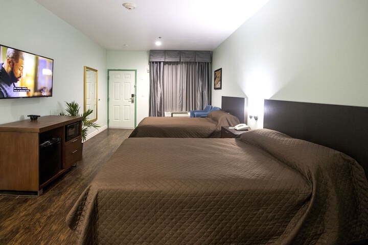 Room 20 of 23
