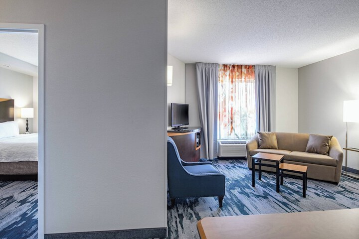Fairfield Inn & Suites by Marriott Winnipeg