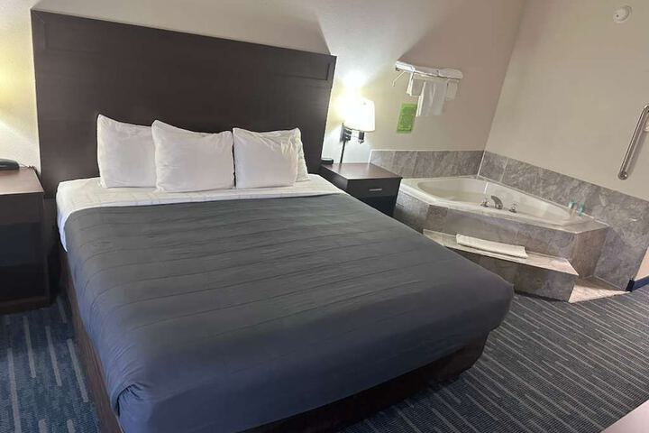 Ocean Paradise Hotel and Resort