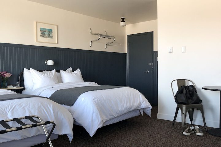 The Bayview Motel - Fort Frances ON - Lakeside Motel