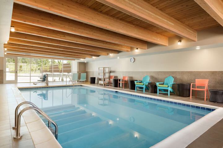 Pool 4 of 30