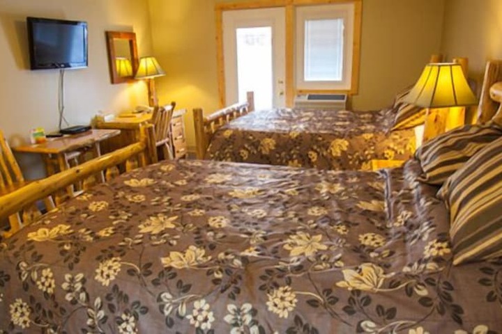 Room 5 of 5