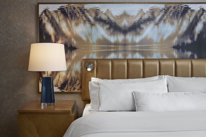 Room 22 of 61