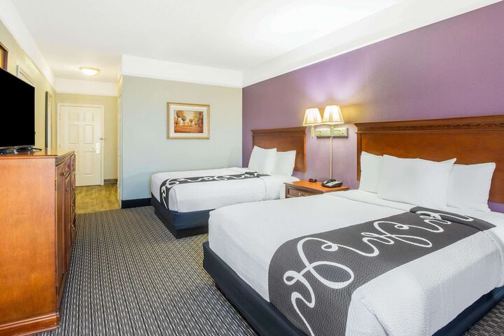 Room 21 of 30