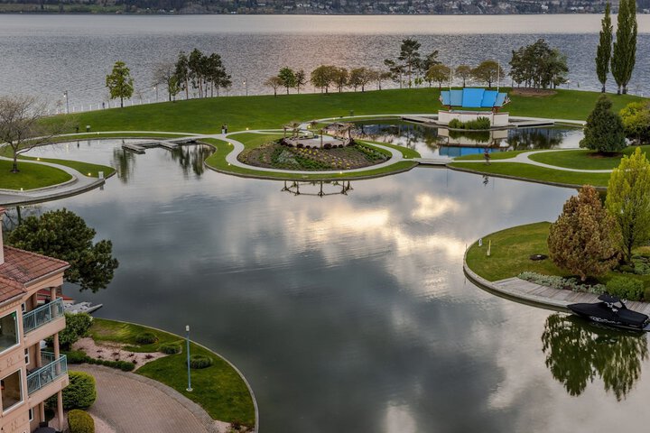 Delta Hotels by Marriott Grand Okanagan Resort