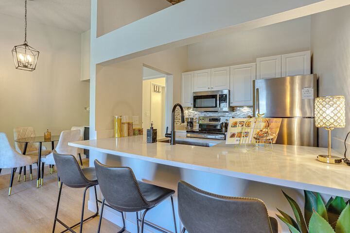 1 Mi to Dtwn: Condo w / Pool Access in Castle Rock