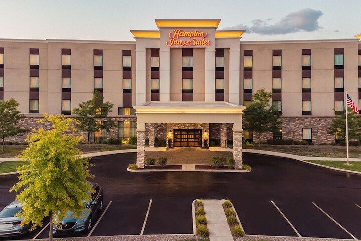 Hampton Inn & Suites Niles / Warren