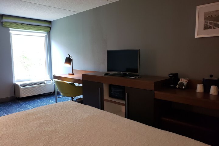 Room 142 of 169