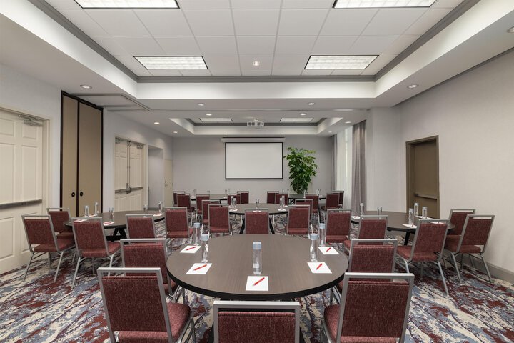 Hampton Inn & Suites Baton Rouge Downtown