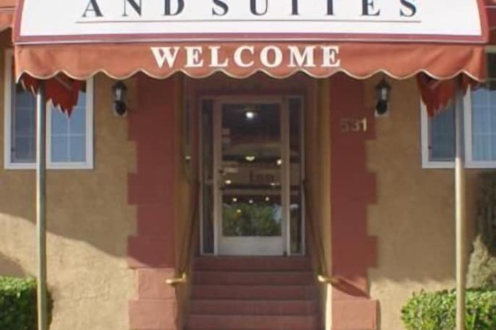 Hotel 8 of 40