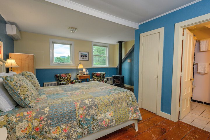 Room 84 of 135