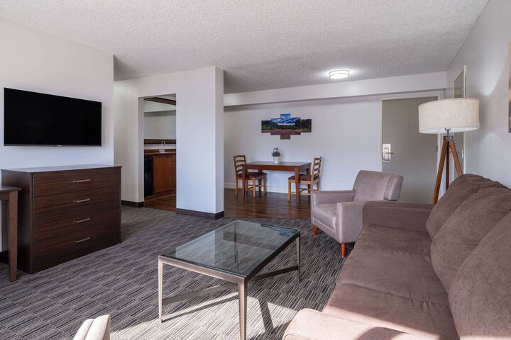 Ramada by Wyndham Juneau