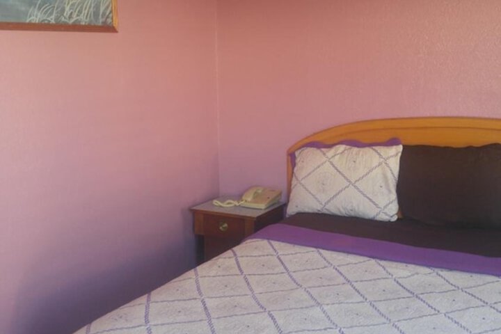 Room 15 of 54