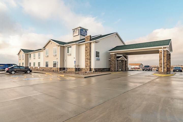 Cobblestone Inn & Suites - Lamoni