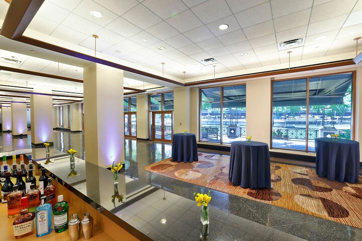 Sheraton Grand Chicago Riverwalk