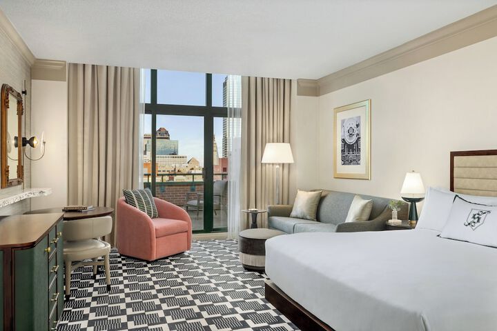 Room 32 of 56