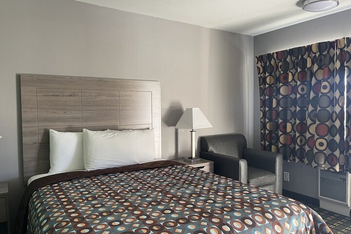 Room 83 of 84