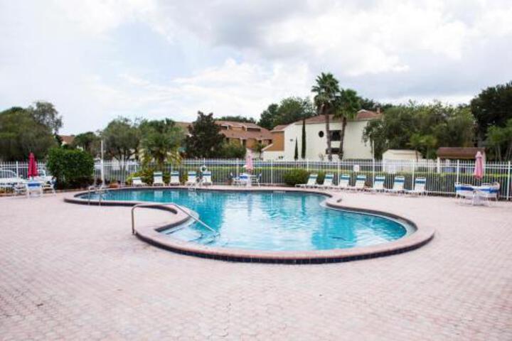 3BR Villa Claremont Holiday Home
